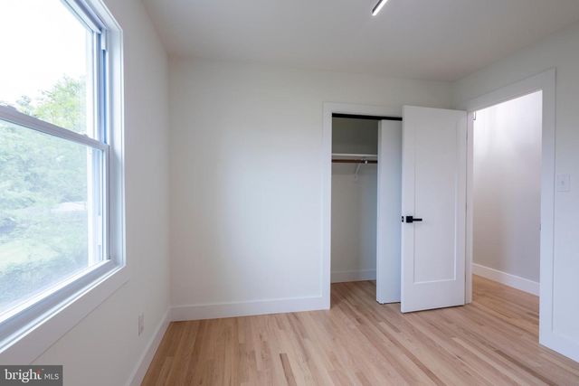 6233 ADDISON RD, Capitol Heights, MD 20743