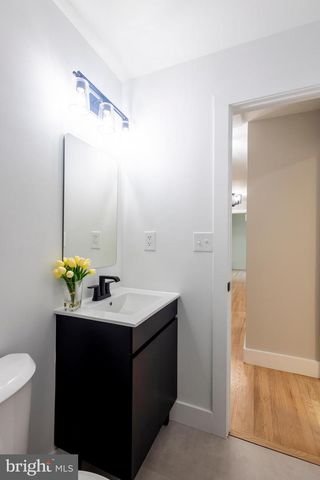 6233 ADDISON RD, Capitol Heights, MD 20743
