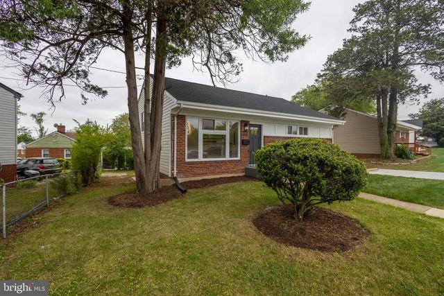 6233 ADDISON RD, Capitol Heights, MD 20743