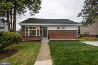 6233 ADDISON RD, Capitol Heights, MD 20743