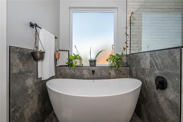 4047 Black Rock Lane, Norman, OK 73072