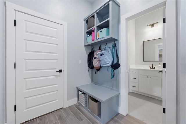 4047 Black Rock Lane, Norman, OK 73072