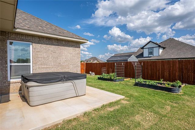 4047 Black Rock Lane, Norman, OK 73072