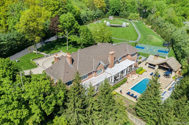2 Alyssa Lane, Purchase, NY 10577