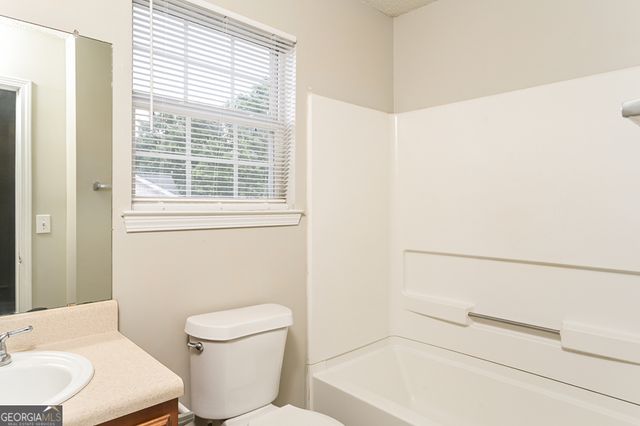 116 Hawkeye Lane, Conyers, GA 30012
