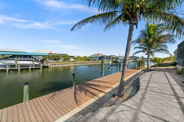 15052 AQUARIUS CIRCLE, Port Charlotte, FL 33981