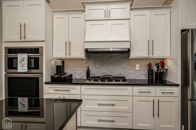 904 Rolling Forest Drive, Jonesboro, AR 72404