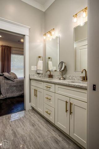 904 Rolling Forest Drive, Jonesboro, AR 72404