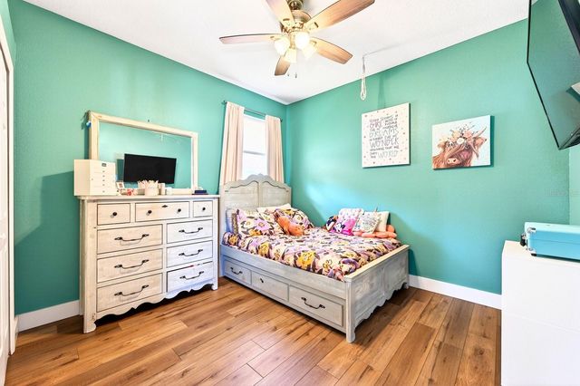 1047 WILLA LAKE CIRCLE, Oviedo, FL 32765