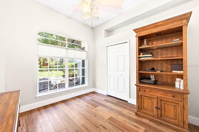 1047 WILLA LAKE CIRCLE, Oviedo, FL 32765