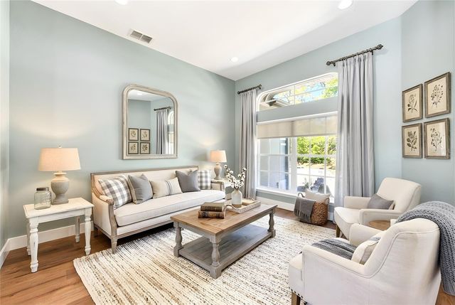 1047 WILLA LAKE CIRCLE, Oviedo, FL 32765