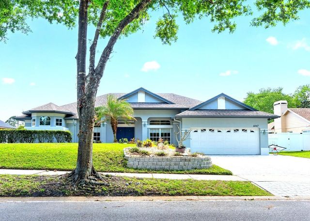 1047 WILLA LAKE CIRCLE, Oviedo, FL 32765
