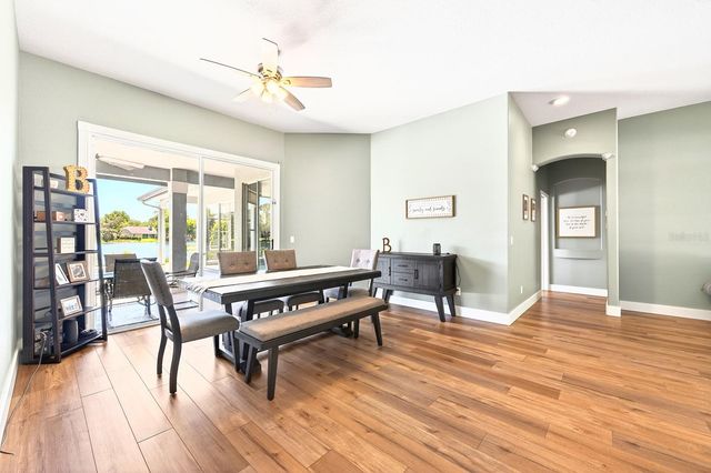 1047 WILLA LAKE CIRCLE, Oviedo, FL 32765