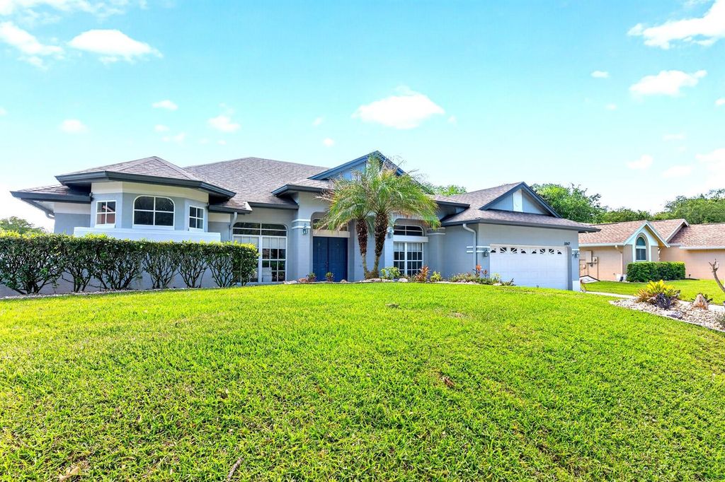 1047 WILLA LAKE CIRCLE, Oviedo, FL 32765