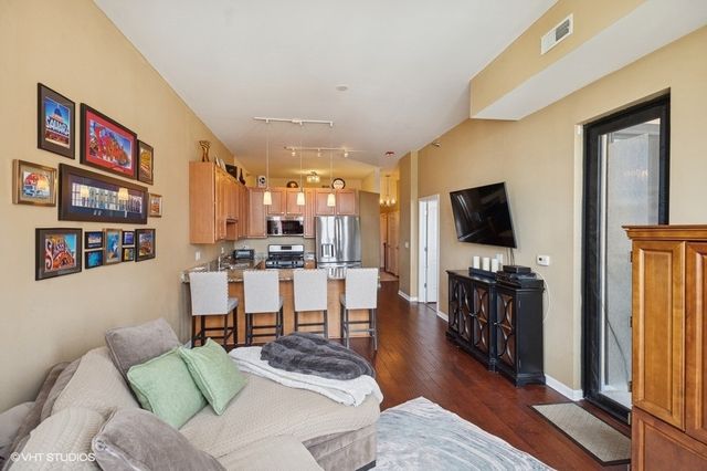 1464 S Michigan Avenue 703, Chicago, IL 60605