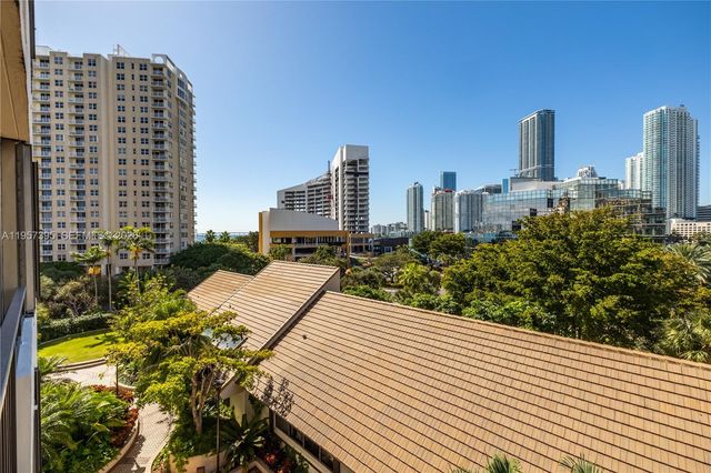 520 W Brickell Key Dr A619, Miami, FL 33131