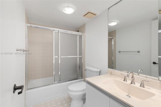 520 W Brickell Key Dr A619, Miami, FL 33131