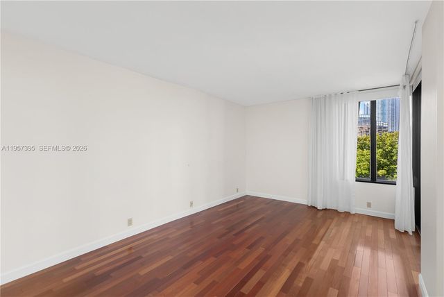 520 W Brickell Key Dr A619, Miami, FL 33131