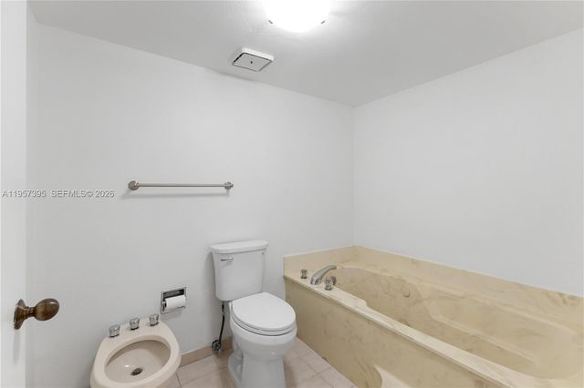 520 W Brickell Key Dr A619, Miami, FL 33131