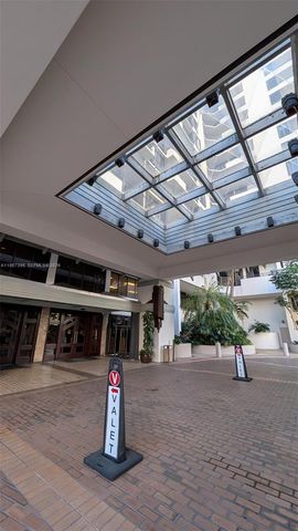 520 W Brickell Key Dr A619, Miami, FL 33131