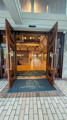 520 W Brickell Key Dr A619, Miami, FL 33131