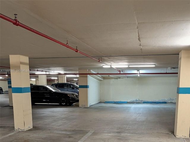 520 W Brickell Key Dr A619, Miami, FL 33131