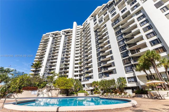 520 W Brickell Key Dr A619, Miami, FL 33131