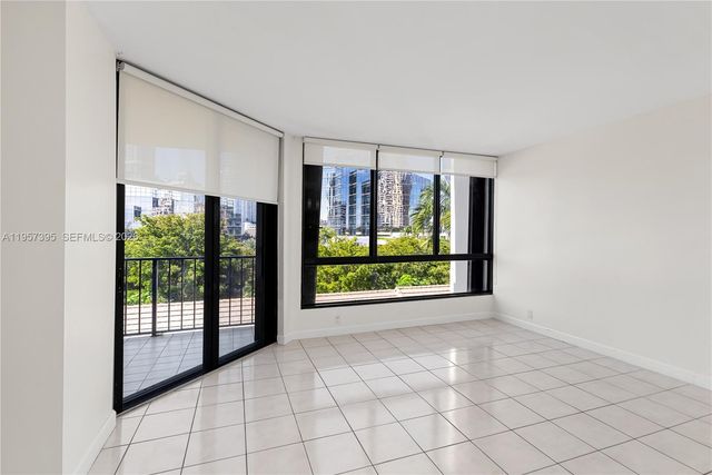 520 W Brickell Key Dr A619, Miami, FL 33131