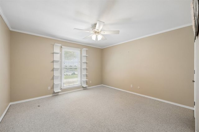 905 Bert Drive, Arlington, TX 76012