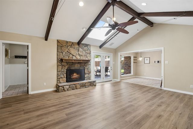 905 Bert Drive, Arlington, TX 76012