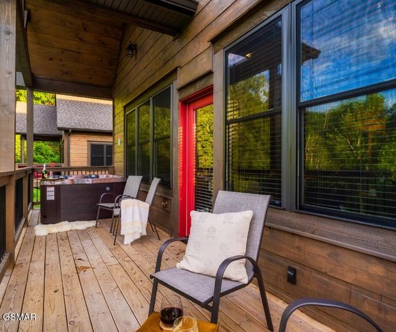 3112 Cherokee Valley Drive, Sevierville, TN 37862