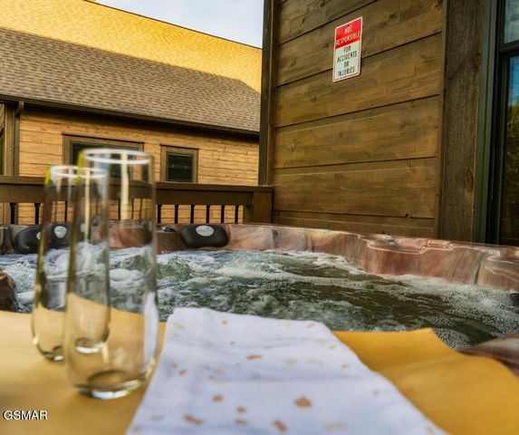 3112 Cherokee Valley Drive, Sevierville, TN 37862