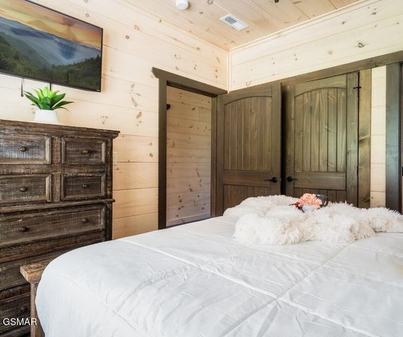 3112 Cherokee Valley Drive, Sevierville, TN 37862