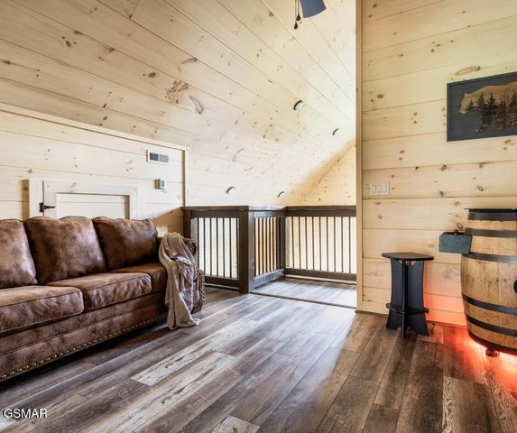 3112 Cherokee Valley Drive, Sevierville, TN 37862