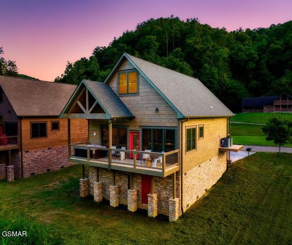 3112 Cherokee Valley Drive, Sevierville, TN 37862