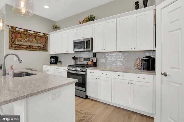 797 AURORA DRIVE, Mechanicsburg, PA 17055