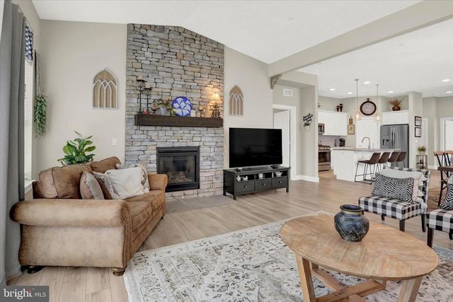 797 AURORA DRIVE, Mechanicsburg, PA 17055
