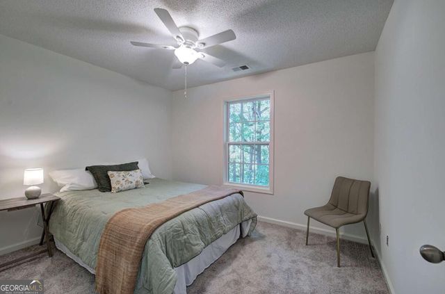 27 Carrington Trace NE, Cartersville, GA 30121