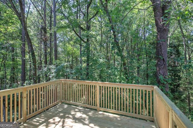 27 Carrington Trace NE, Cartersville, GA 30121