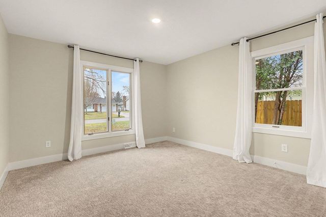 8134 Birchwood Avenue, Jenison, MI 49428