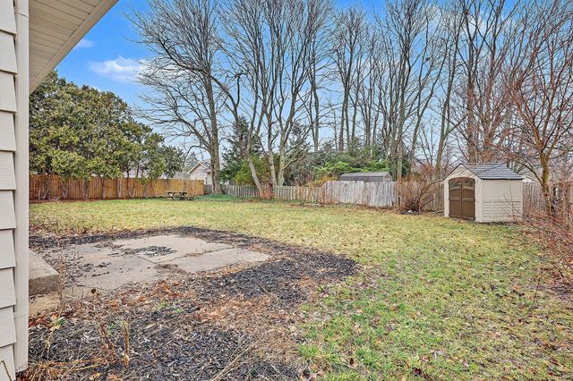 8134 Birchwood Avenue, Jenison, MI 49428