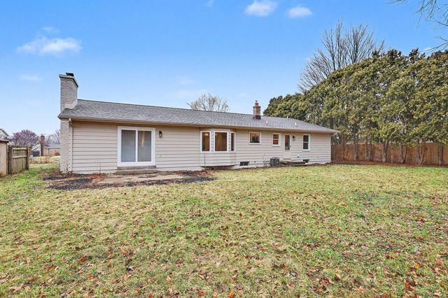 8134 Birchwood Avenue, Jenison, MI 49428