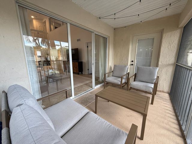 16206 Glenmoor Drive 206, West Palm Beach, FL 33409