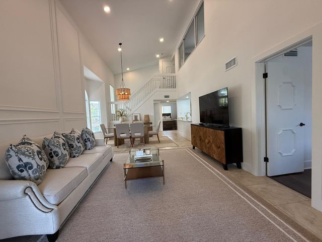 16206 Glenmoor Drive 206, West Palm Beach, FL 33409