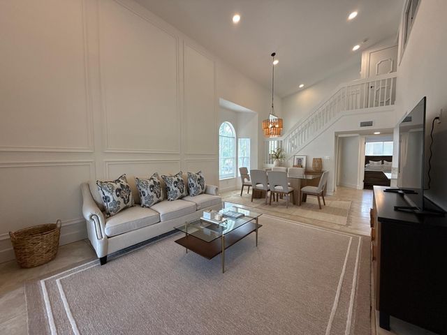 16206 Glenmoor Drive 206, West Palm Beach, FL 33409