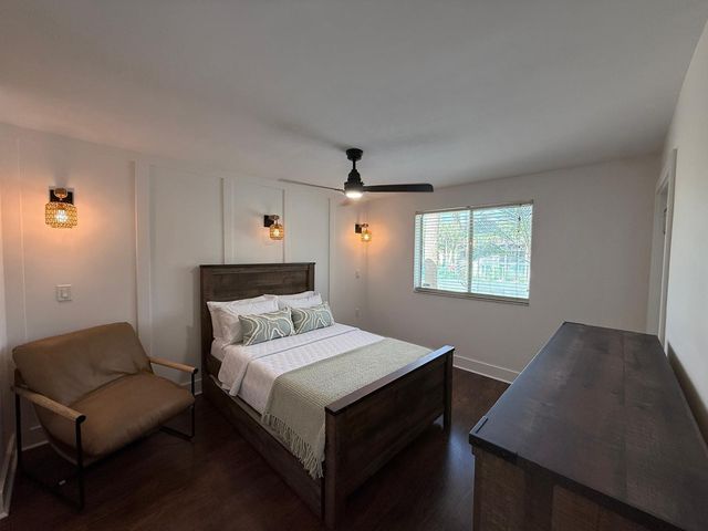 16206 Glenmoor Drive 206, West Palm Beach, FL 33409