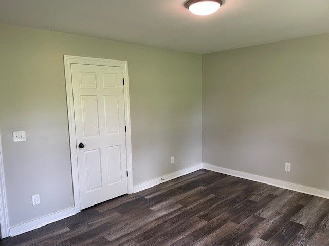 6604 Rock Creek Rd, Tullahoma, TN 37388