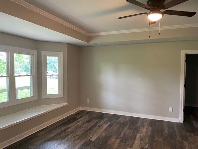 6604 Rock Creek Rd, Tullahoma, TN 37388