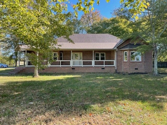 6604 Rock Creek Rd, Tullahoma, TN 37388