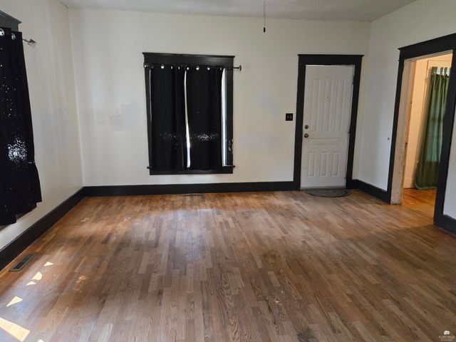 703 N Mulberry Street, Abilene, KS 67410